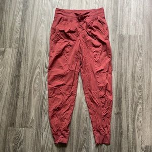 Lululemon Studio Jogger 29”